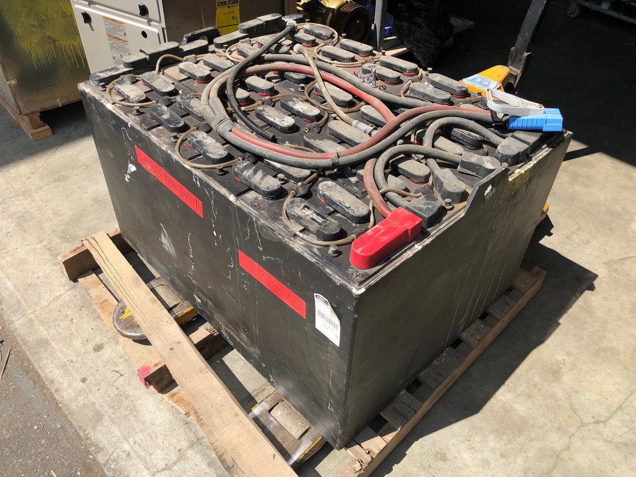 Used 48V Forklift Battery – Coast Machinery Group