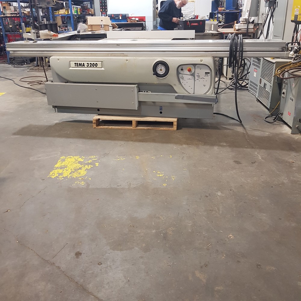 Lazzari store panel saw