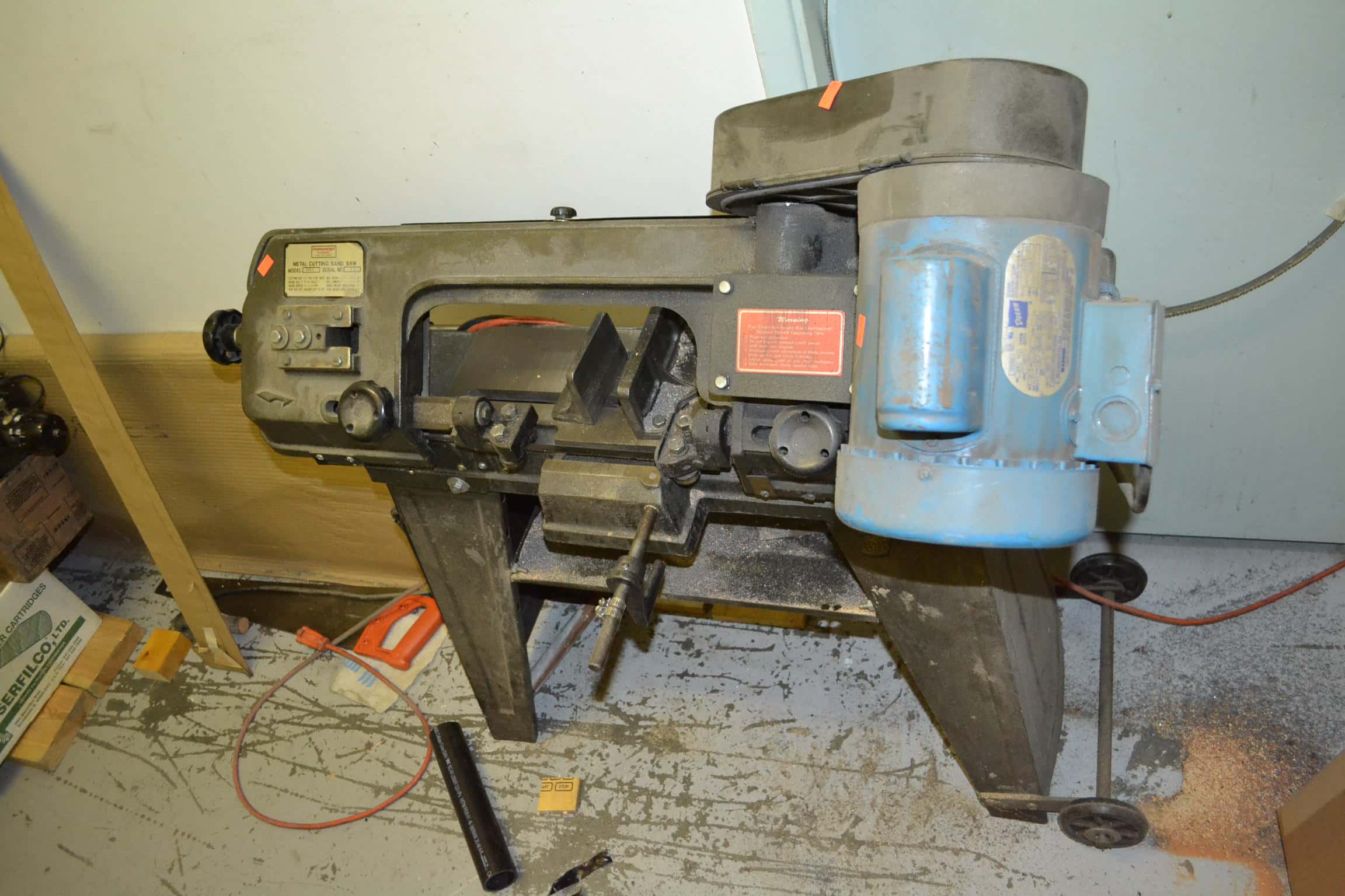 Used Foremost Machinery Model 029A 5″ X 6″ Metal cutting band saw ...