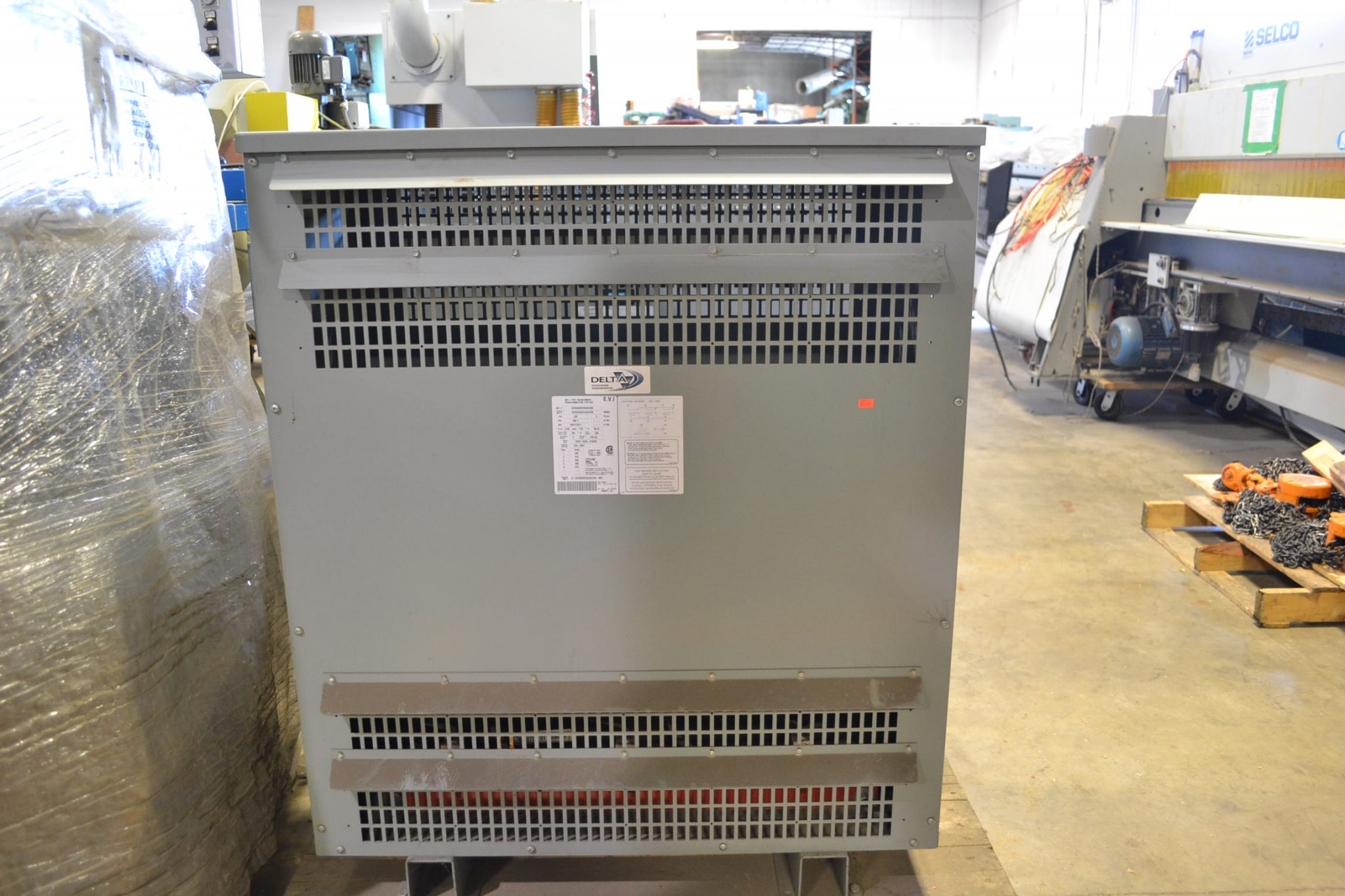 Used Delta 225 KVA Transformer – Coast Machinery Group