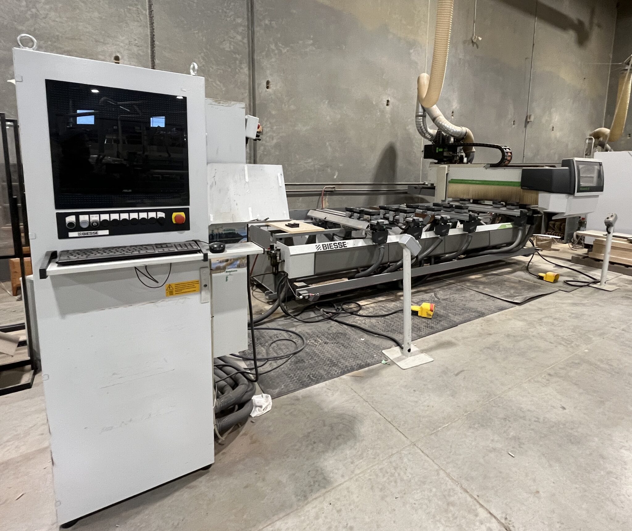 Used Biesse Rover A-S 1332 Pod And Rail CNC – Coast Machinery Group