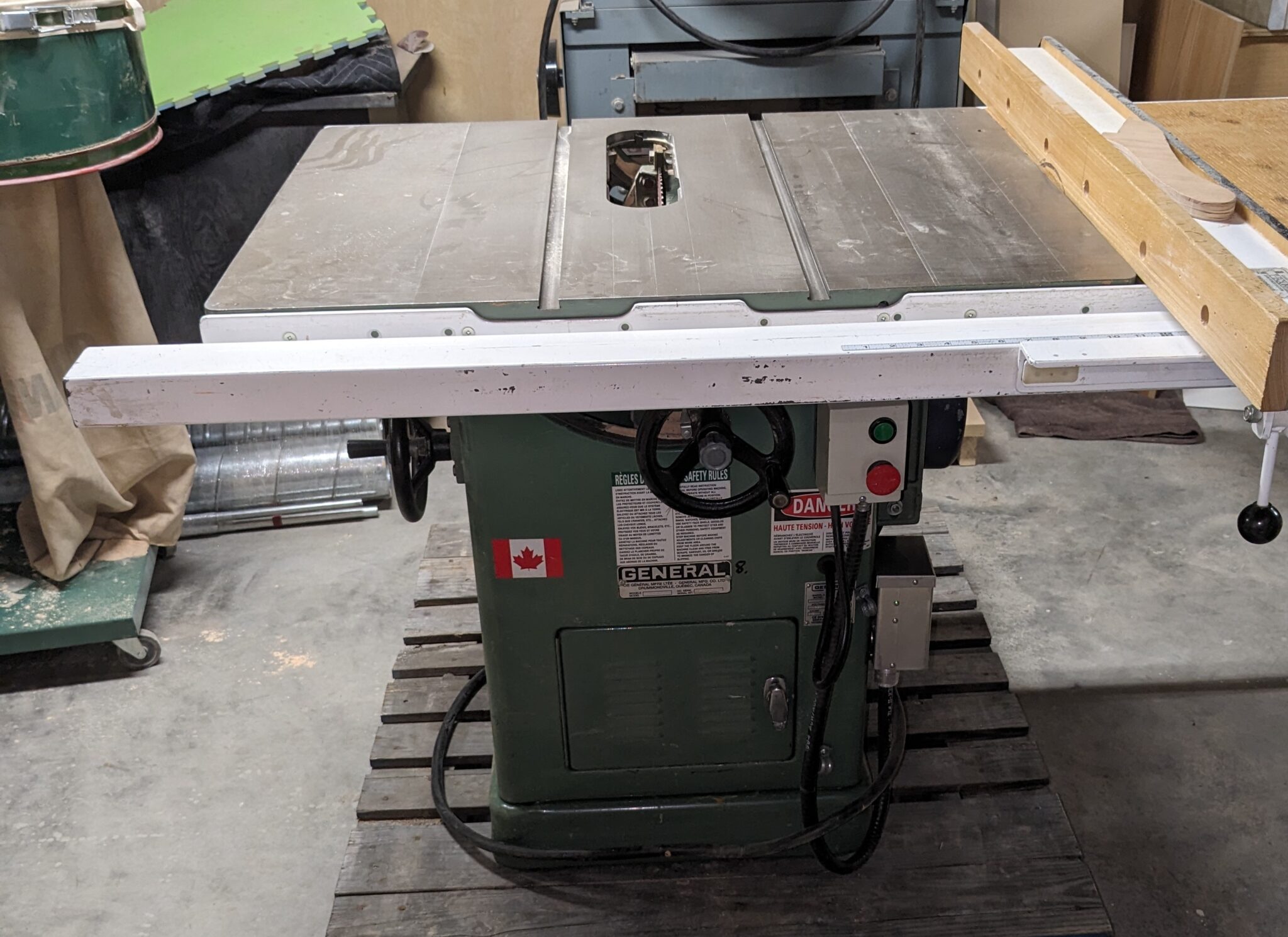 Used General 350 Table Saw – Coast Machinery Group